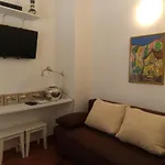 Riva شقة