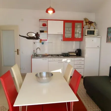 Riva Apartment *